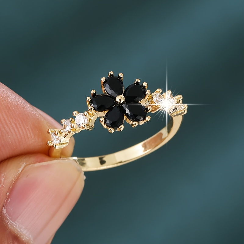 Peach Blossom Shape Ladies' Ring with Zirconia